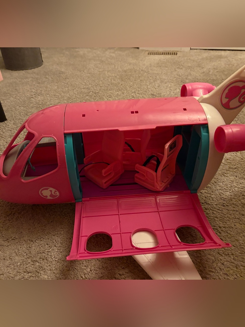 Barbie Dream Plane Airplane Jet 2019 Mattel Playset